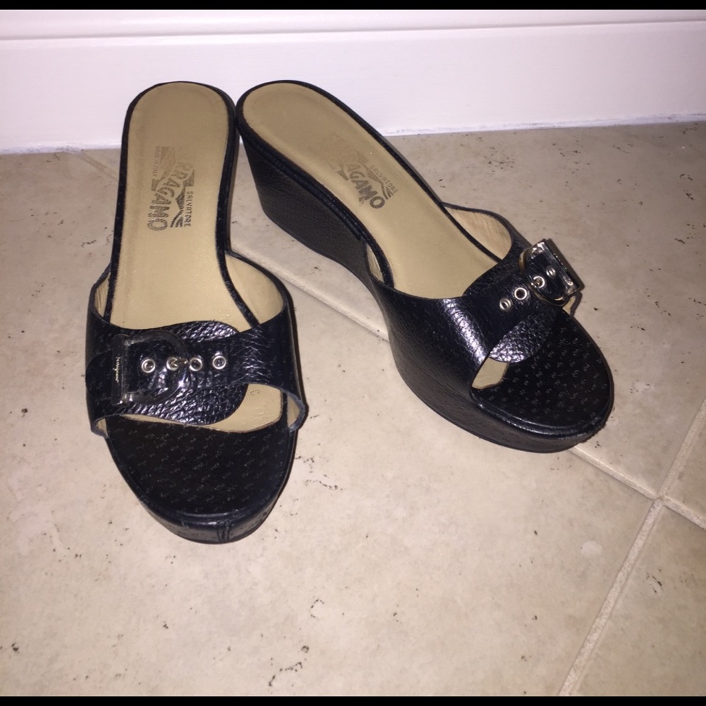 Salvatore Ferragamo Black Textured Sandals